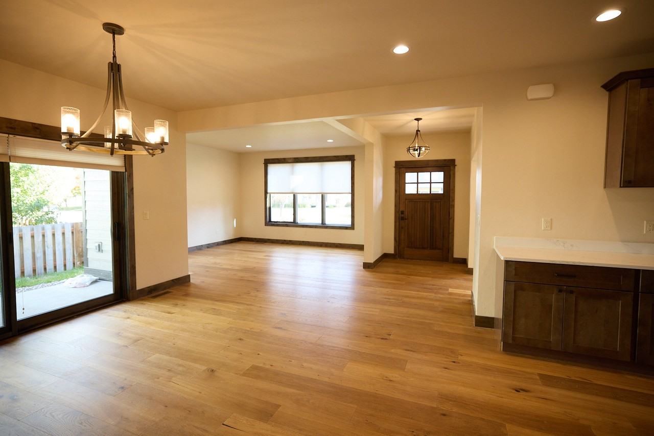 5052 Tumblehome Ave - Photo 7 of 16