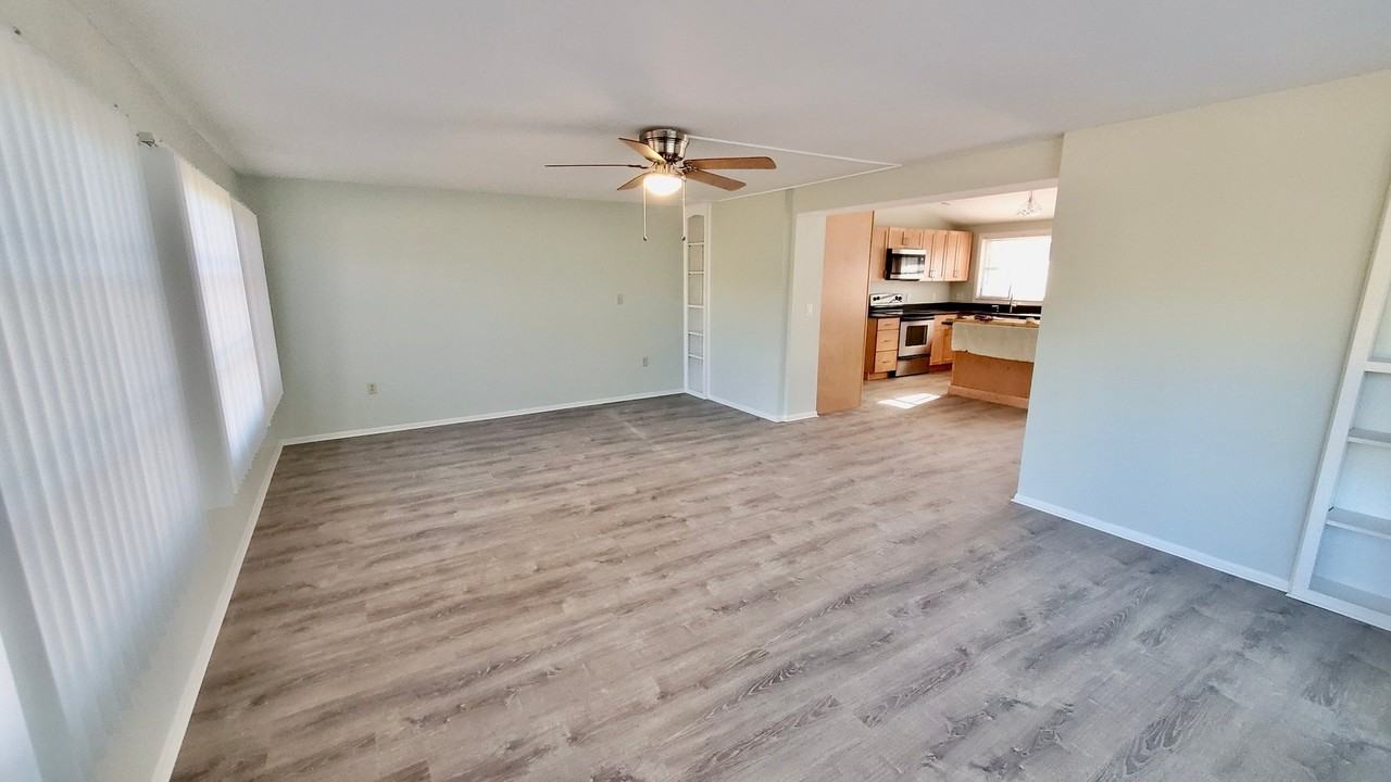 440 Calbira Ave - Photo 4 of 13