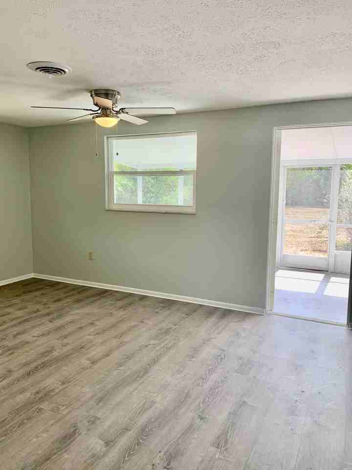 440 Calbira Ave - Photo 6 of 13