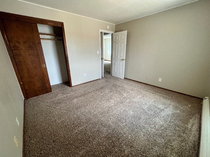 1206 14th Ave S #9 - Photo 4 of 15