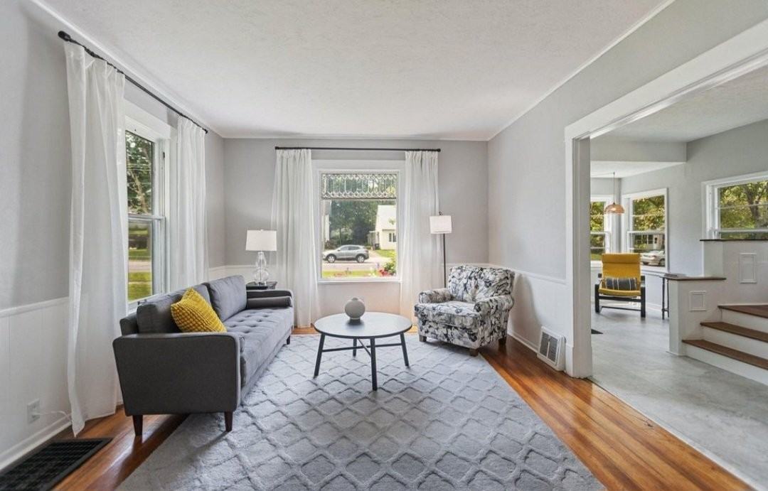 810 7th St Nw - Photo 5 of 20