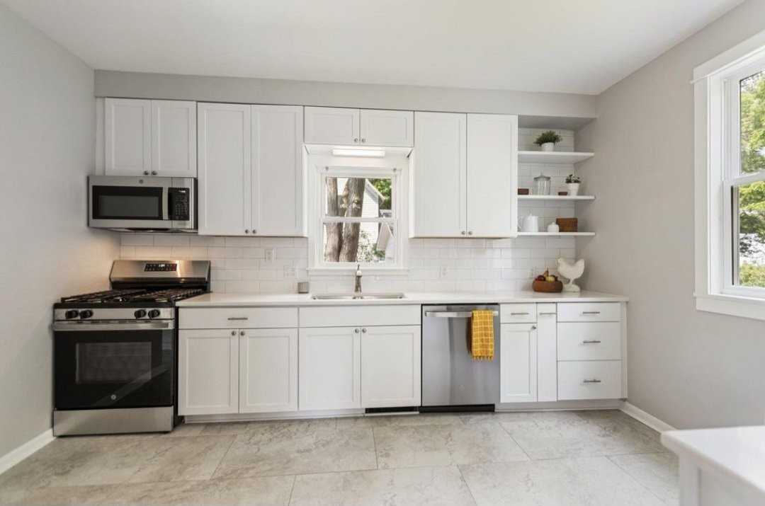 810 7th St Nw - Photo 7 of 20