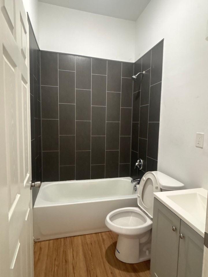 7523 Virginia Ave - Photo 3 of 5