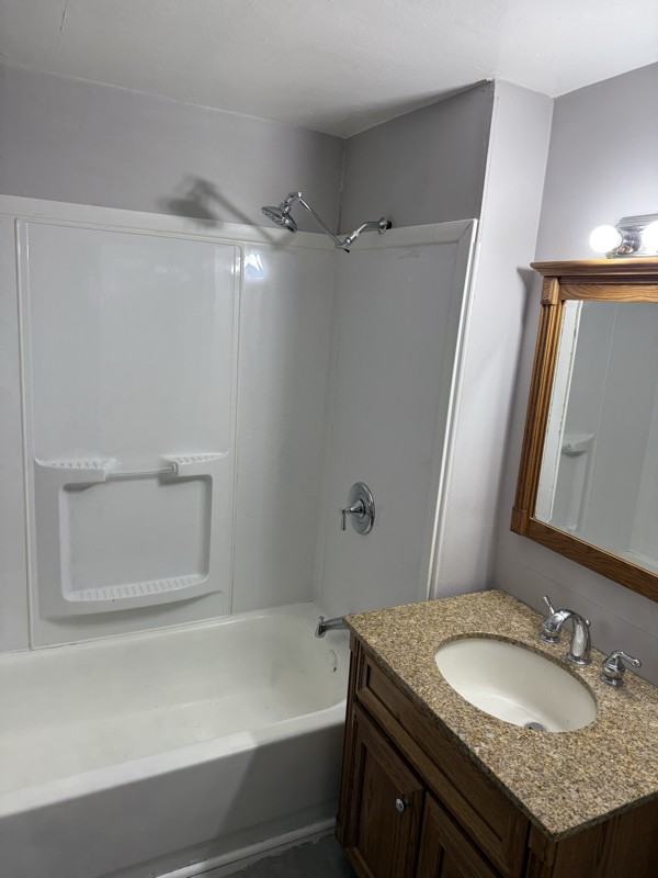 5438 N 41st St - Photo 4 of 11