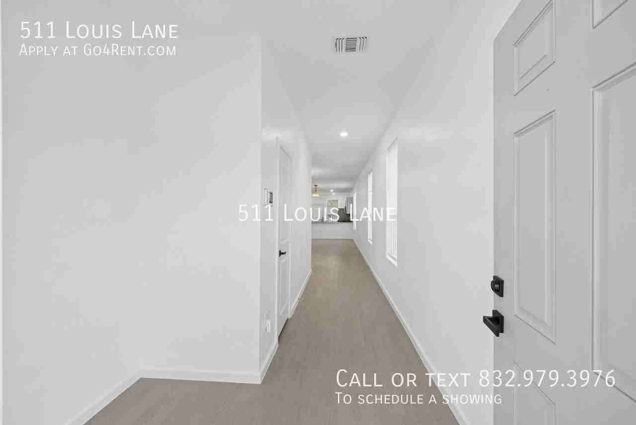 511 Louis Ln - Photo 4 of 19