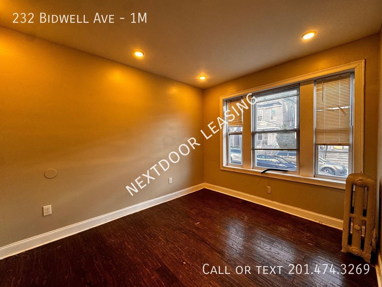 232 Bidwell Ave #1M - Photo 6 of 6