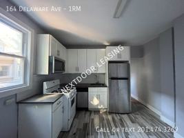 featured image of 164 Delaware Ave #1RM