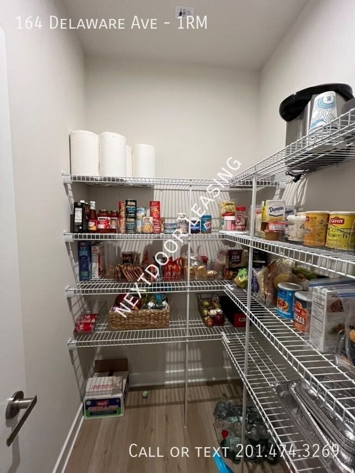 164 Delaware Ave #1RM - Photo 4 of 10