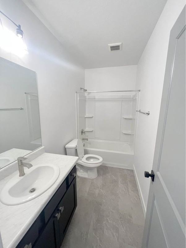 1443 N Alder Way - Photo 3 of 16