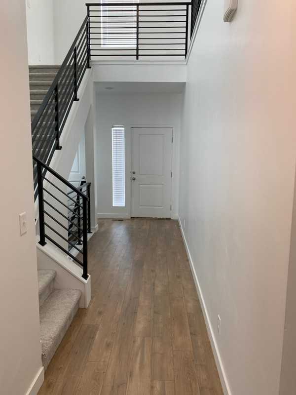 10046 Marigold Ln - Photo 4 of 19
