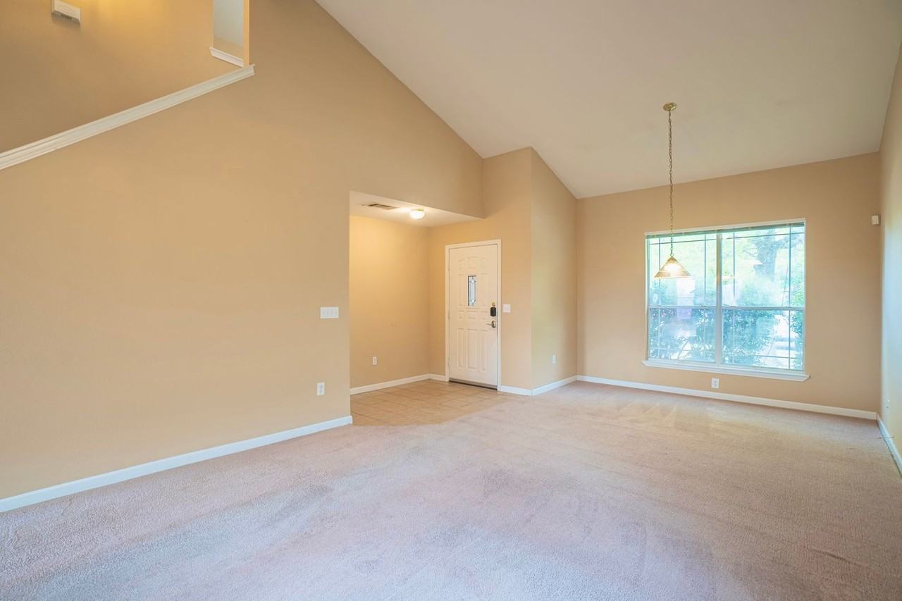 6217 Vida Nueva Ave - Photo 5 of 34