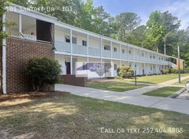 featured image of 101 Santree Dr #101