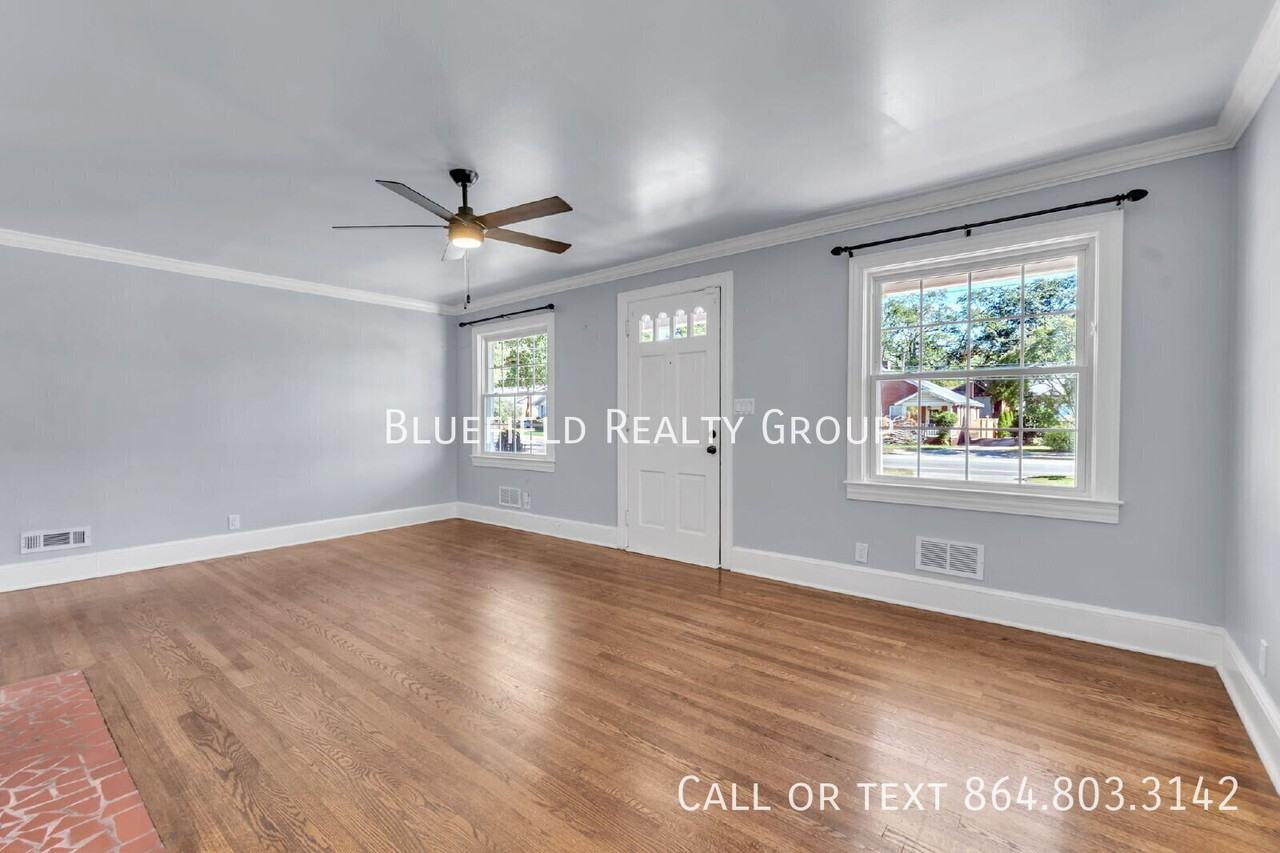 112 W Faris Rd - Photo 4 of 50