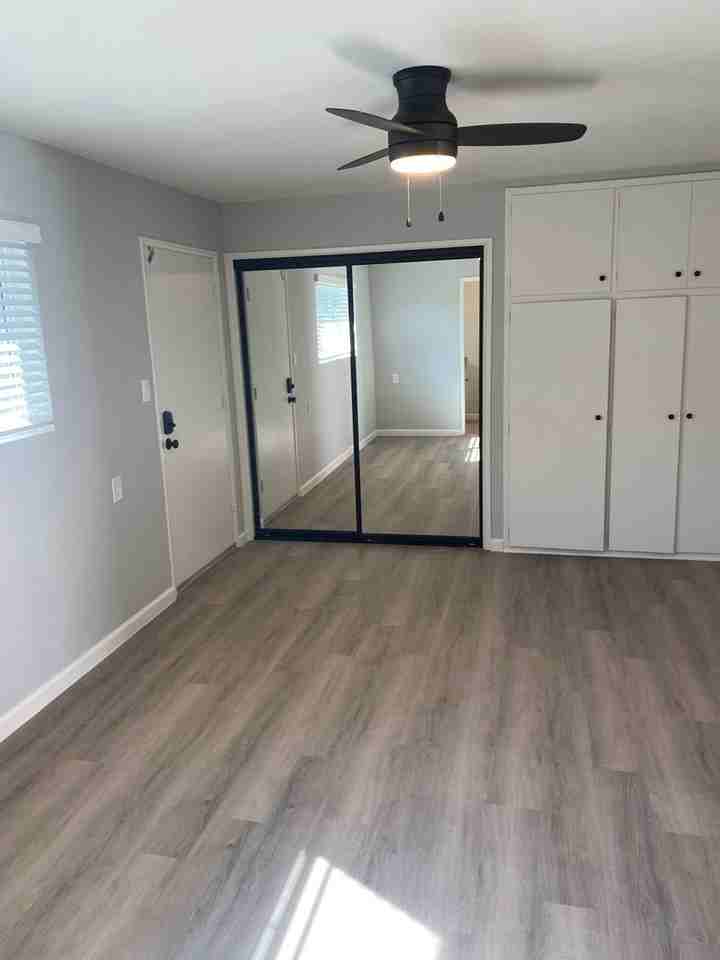 965 Pine Ave #1 - Photo 3 of 29