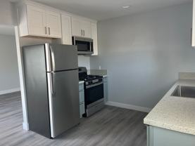 286 Chambers St #E - Photo 1 of 1
