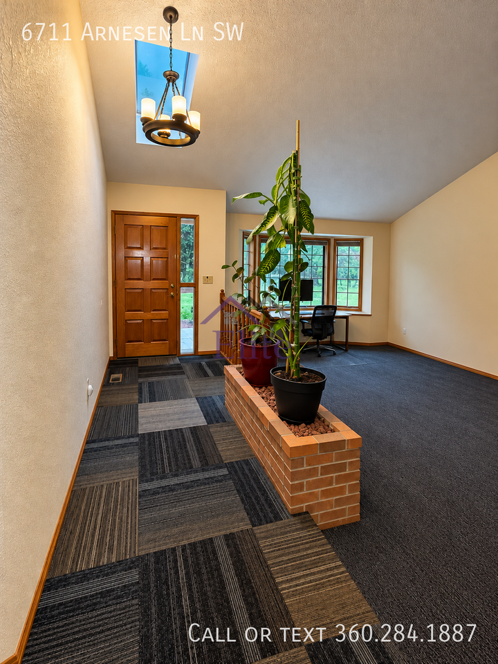 6711 Arnesen Ln Sw - Photo 4 of 25