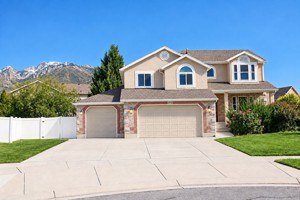 featured image of 12719 S Whisper Point Ct