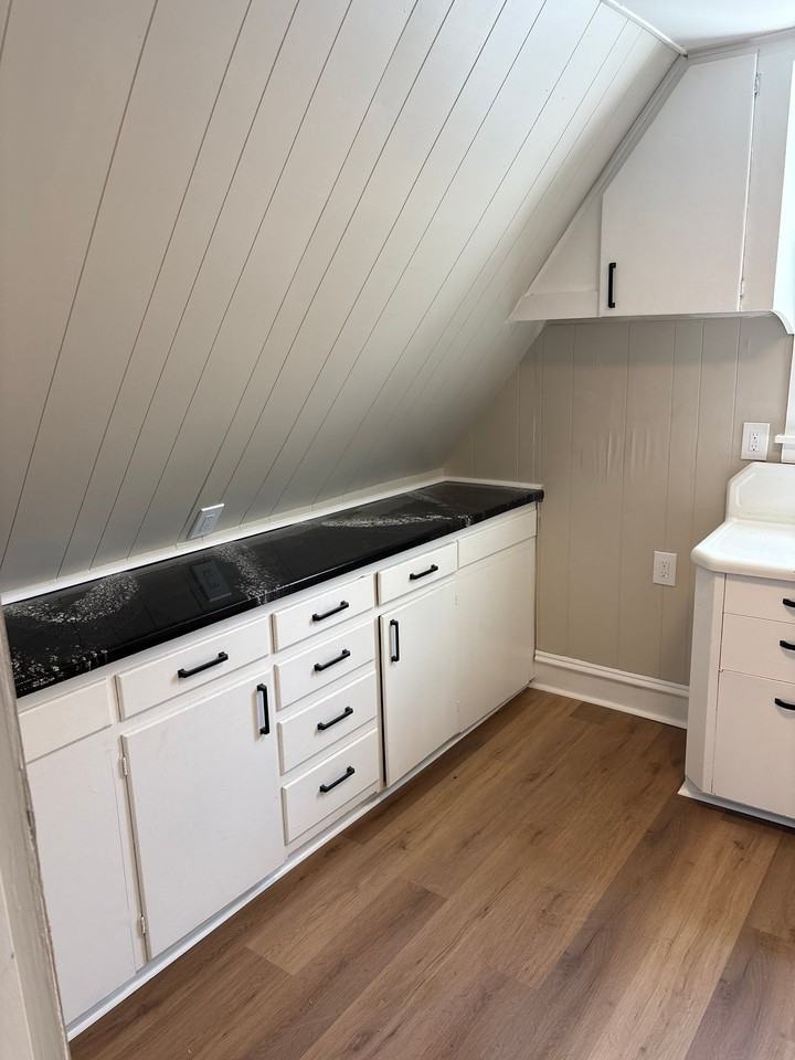 408 Park St #408-5 - Photo 2 of 10