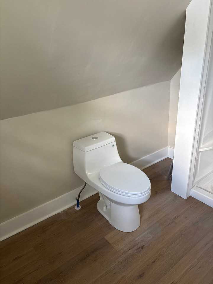 408 Park St #408-5 - Photo 6 of 10