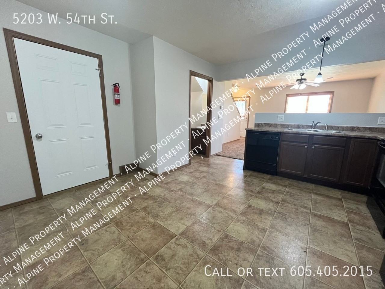 5203 W 54th St N - Photo 4 of 24