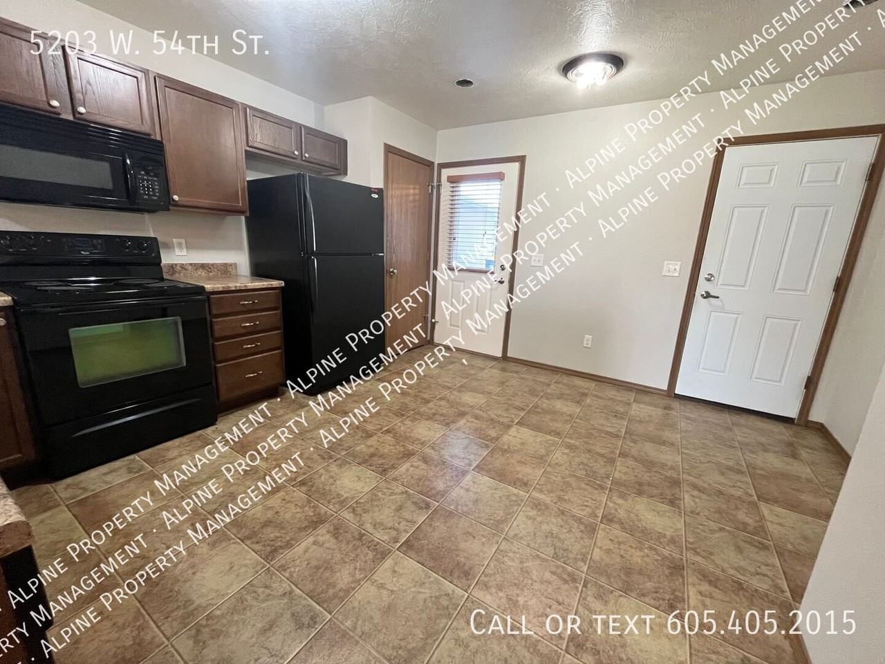 5203 W 54th St N - Photo 5 of 24