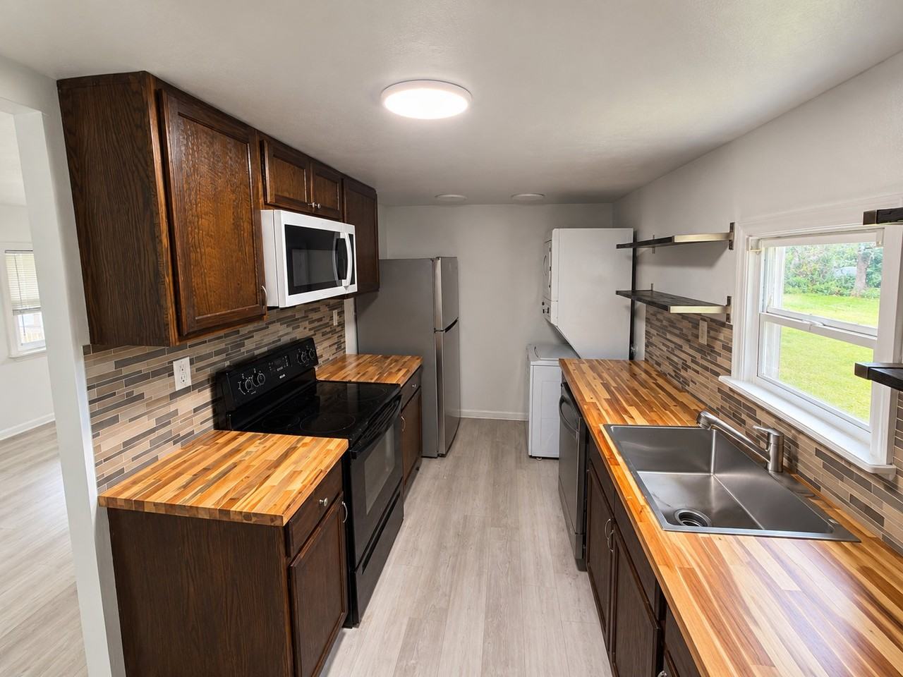 14713 Micah St - Photo 5 of 13
