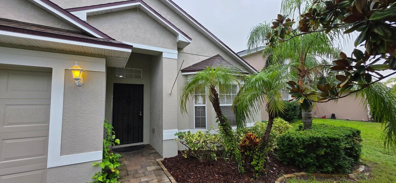1616 Bonita Bluff Ct - Photo 2 of 20