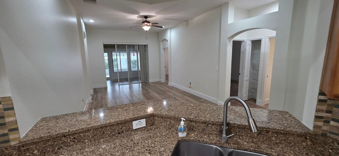 1616 Bonita Bluff Ct - Photo 7 of 20