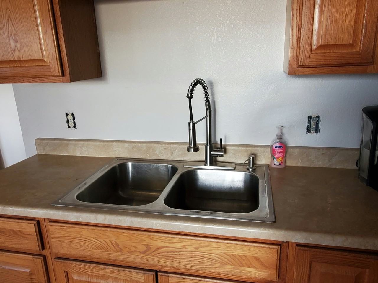 8260 Clayton Ct #B - Photo 4 of 12