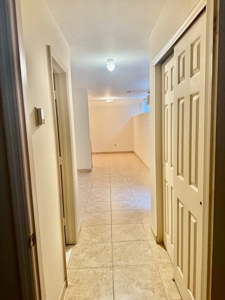 294 Alverson Ave #1 - Photo 7 of 9