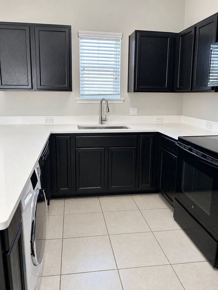 9240 Yonath St #9240 - Photo 7 of 11