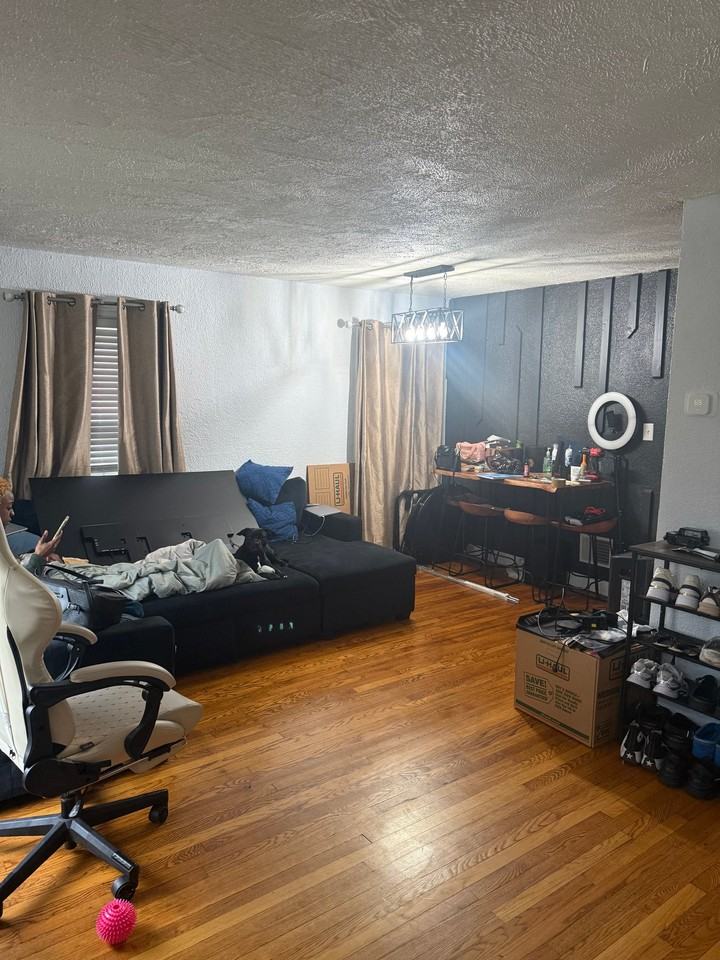 3643 N 36th St - Photo 2 of 12
