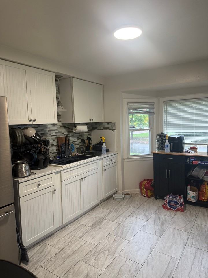 3643 N 36th St - Photo 5 of 12