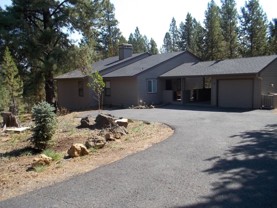8 Holly Ln - Photo 1 of 1