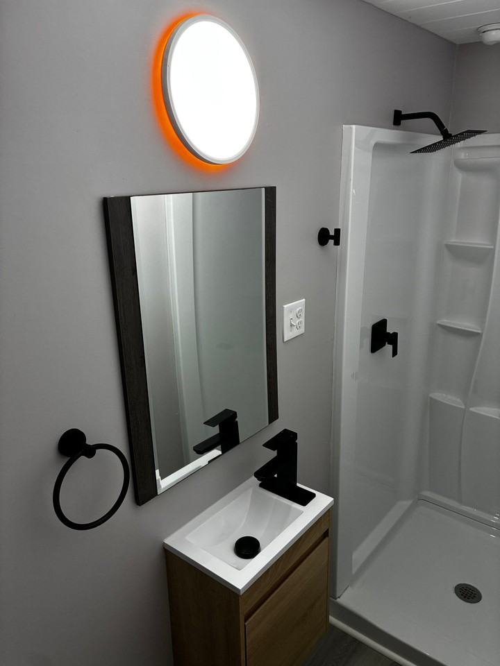 2237 Avenue B Nw #A - Photo 7 of 11