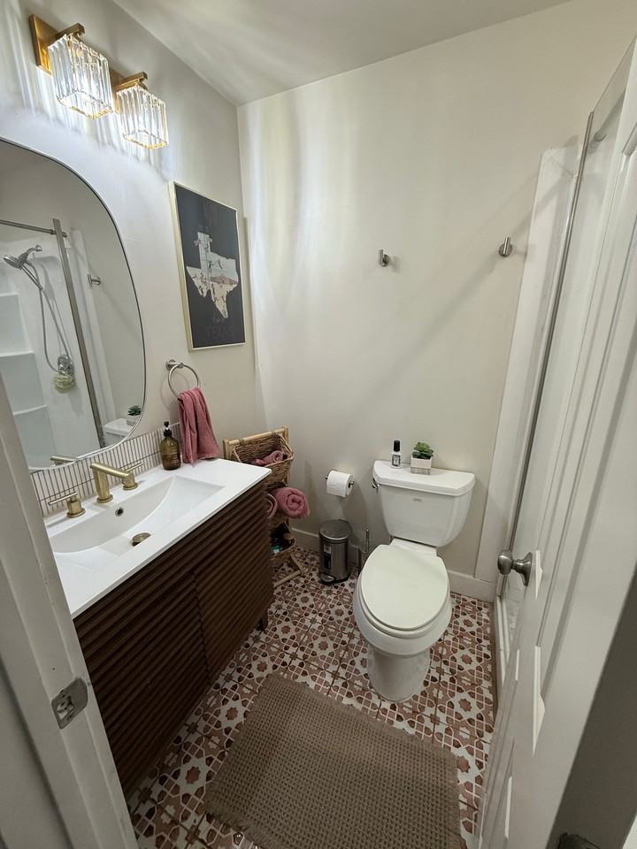 1506 Edelweiss Dr - Photo 6 of 12
