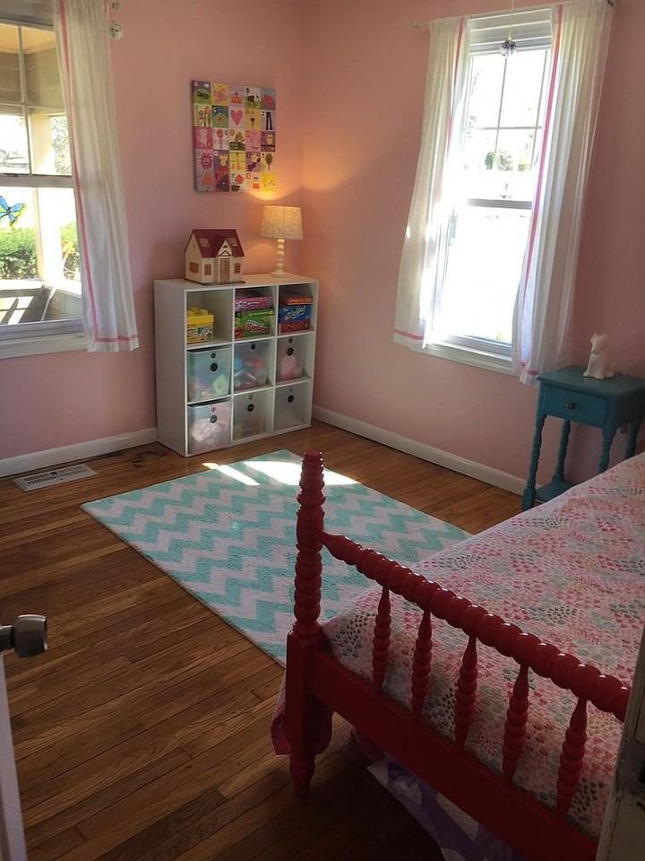 182 Forest St - Photo 6 of 10