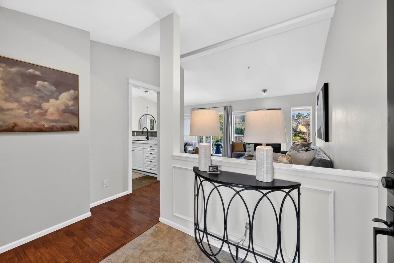 15150 140th Way Se #T302 - Photo 3 of 22
