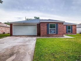 22707 Bridgewater Dr - Photo 1 of 1