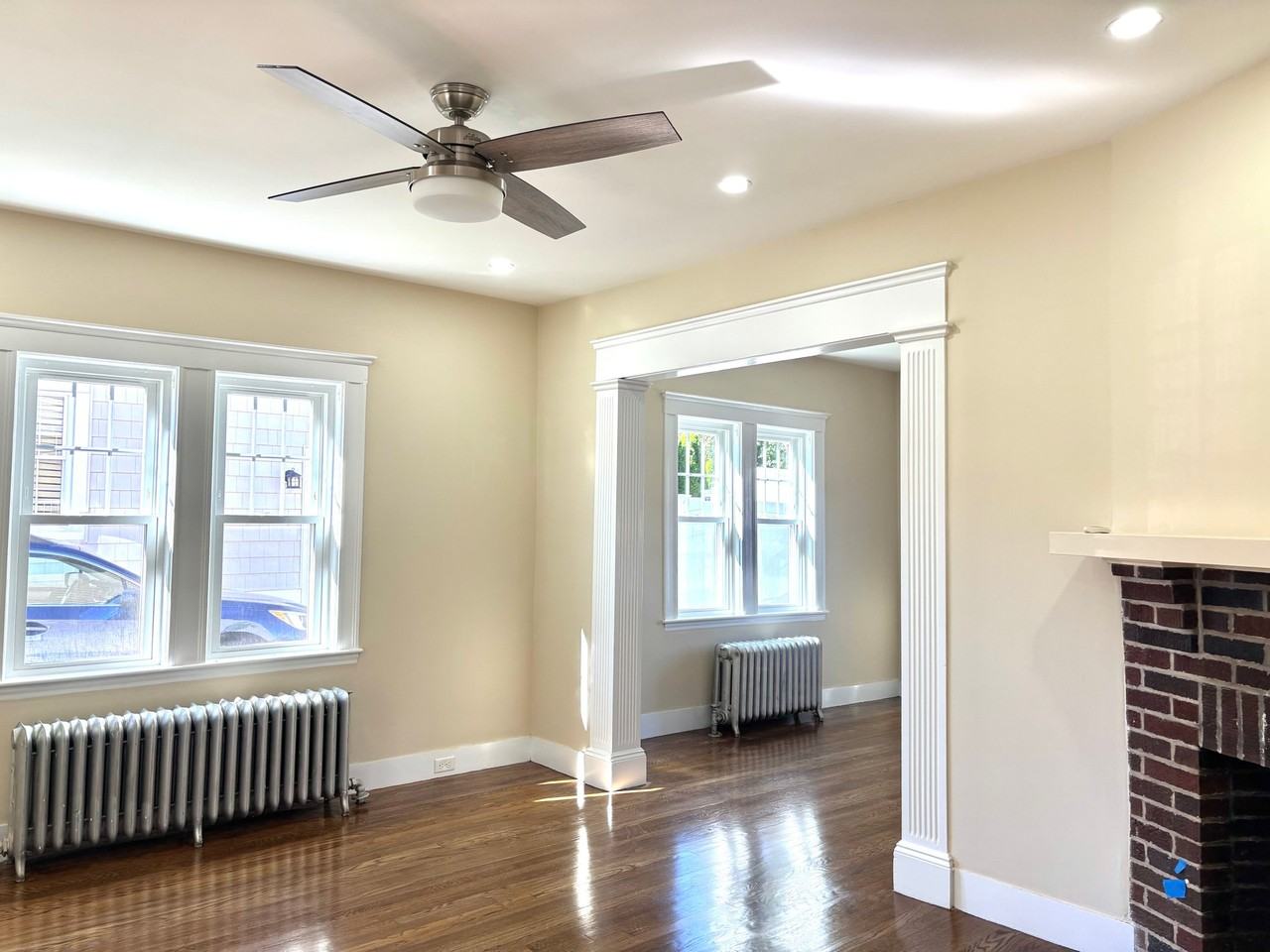 82 Lasell St - Photo 4 of 19