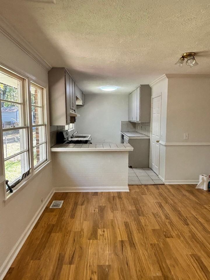 9157 Fair St Sw - Photo 3 of 9
