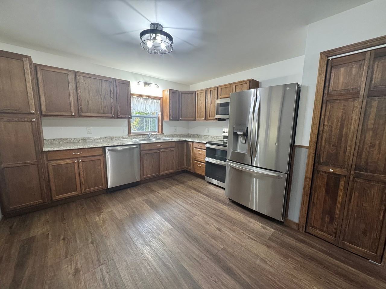 15 Bridle Path Way - Photo 3 of 20