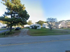 featured image of 3204 Trotter Rd