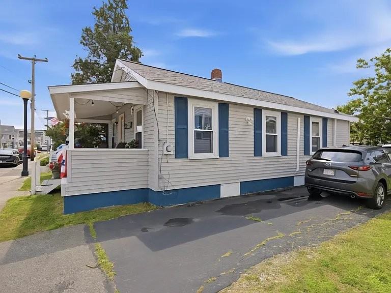 51 Highland Ave - Photo 3 of 20
