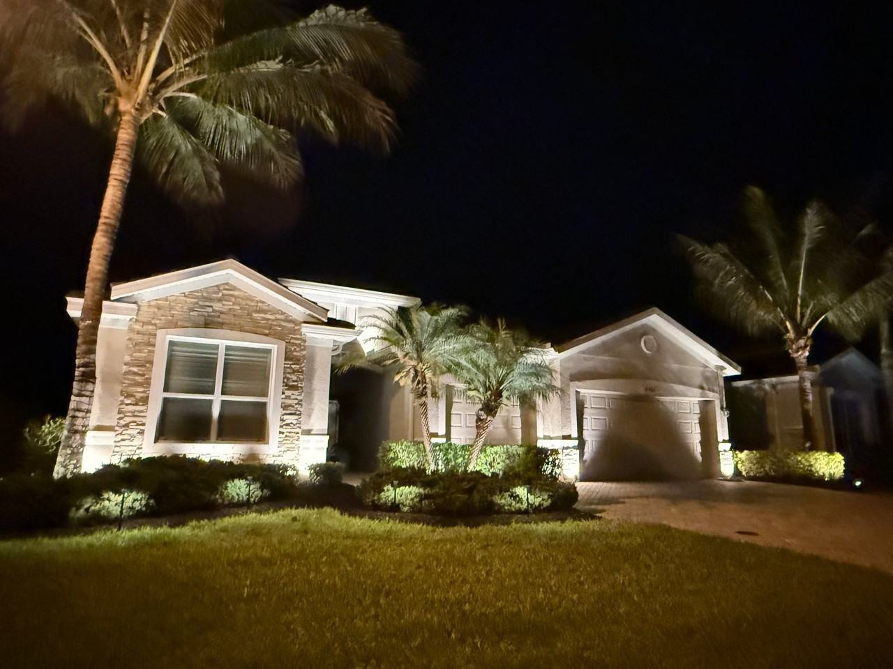 16467 Bonita Landing Cir - Photo 2 of 14