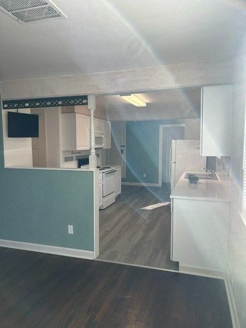 1625 Bishop Rd Sw - Photo 3 of 8