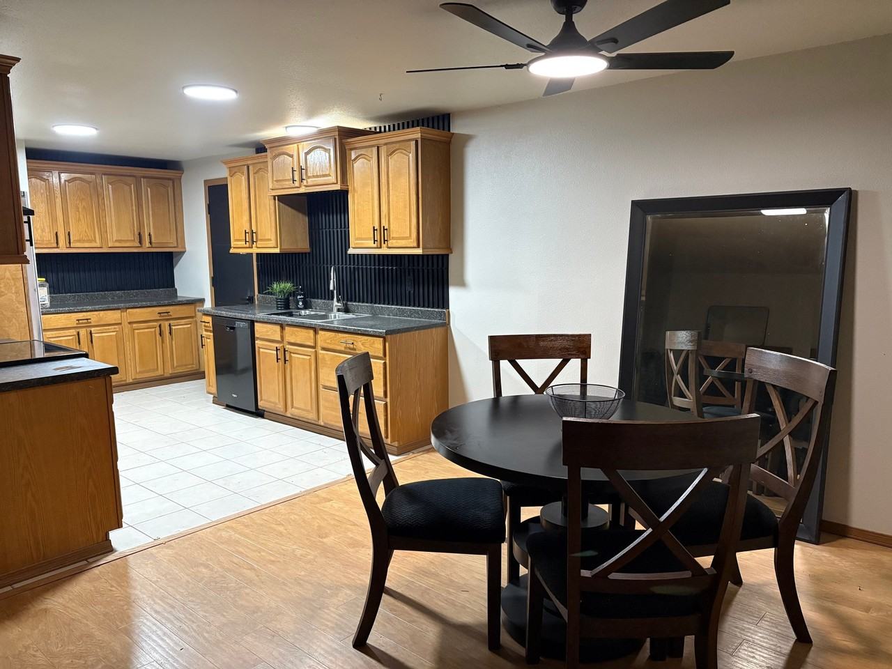 8343 Janis Ct Se - Photo 6 of 20