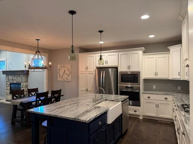 207 Se 4th St - Photo 5 of 11