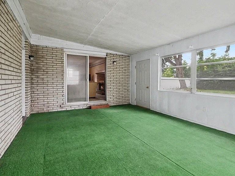 7917 Kaiser St - Photo 7 of 19