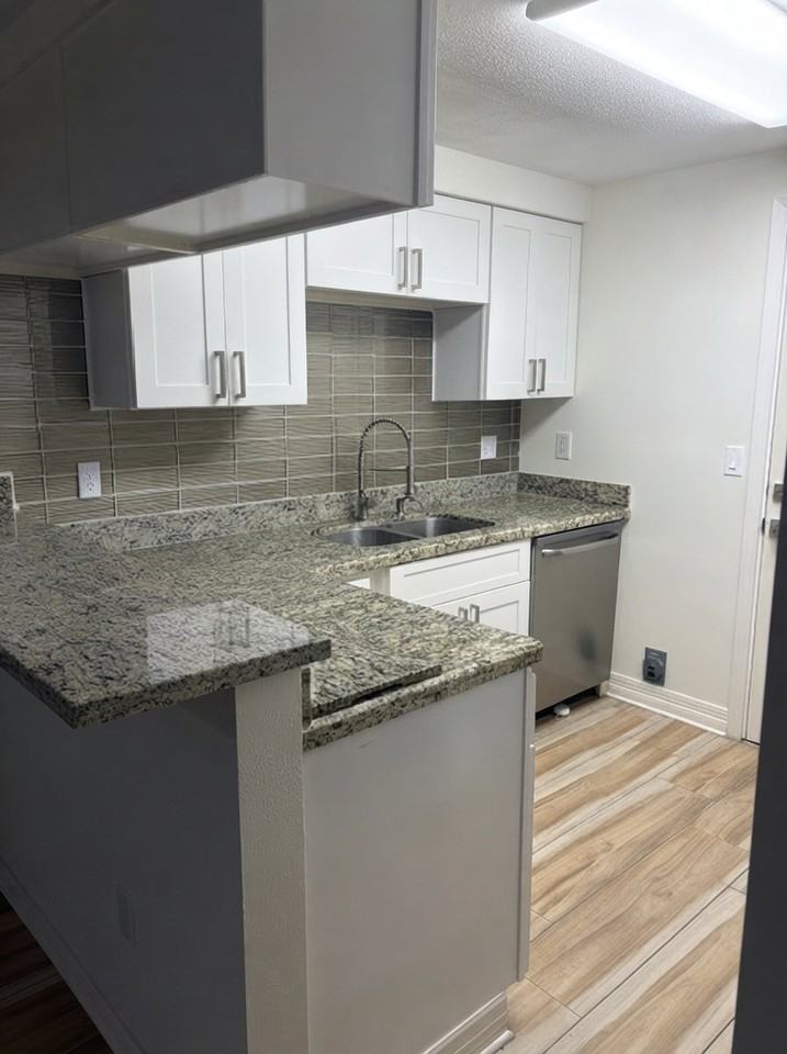 1829 Augusta Dr #20 - Photo 5 of 20